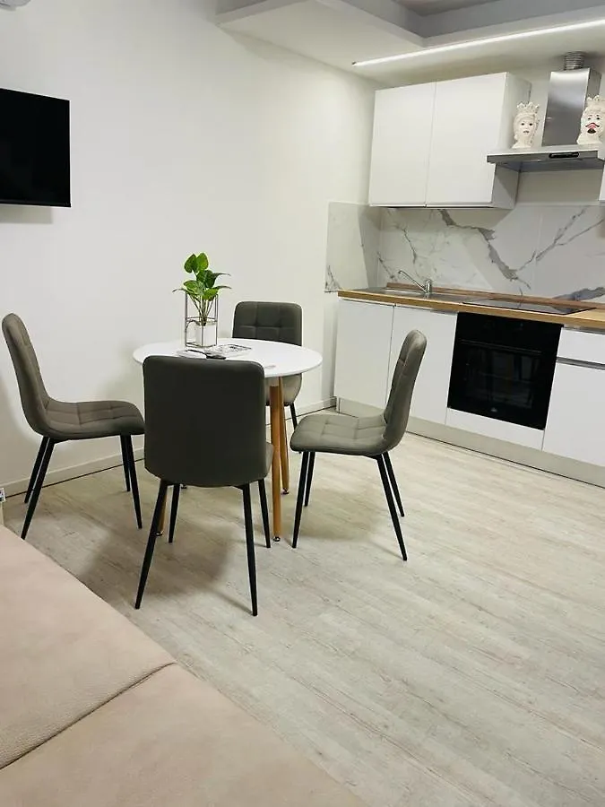 Living City Center Catania Apartment
